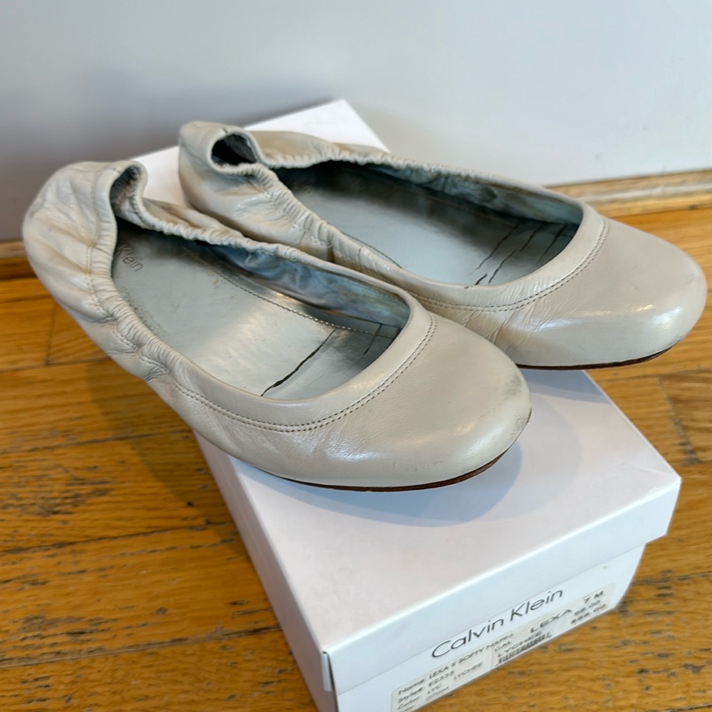Calvin Klein Lexa II Softy Nappa in Lychee, Size 7